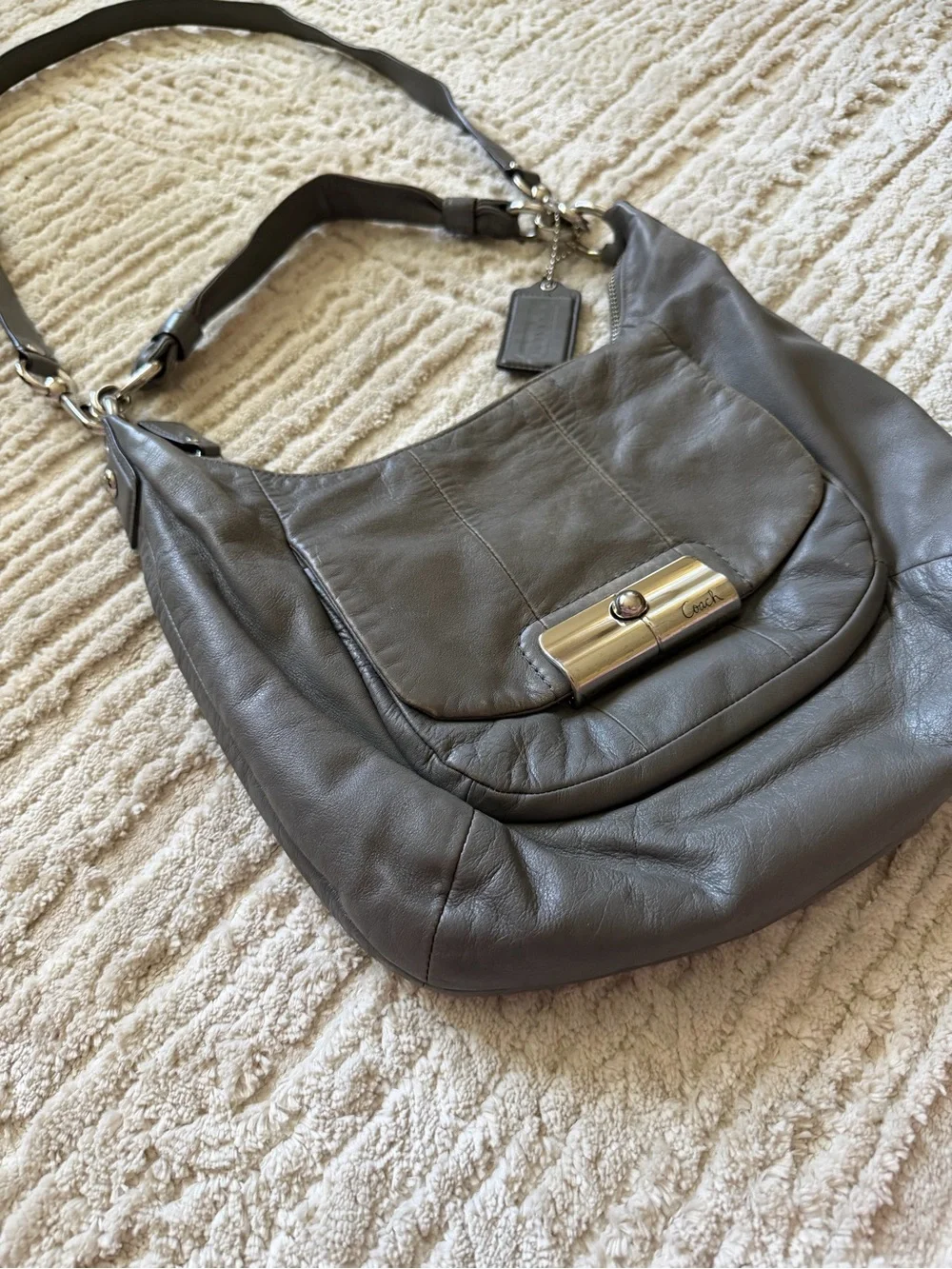 Coach Kristin Gray Leather Zipper Hobo Crossbody Shoulder Bag Style 16808 - Picture 3 of 11